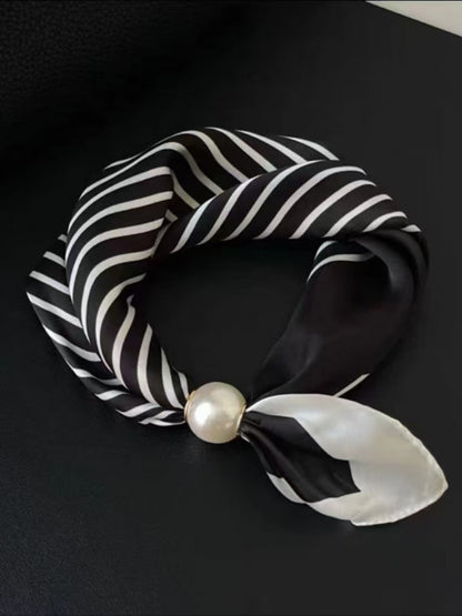 Pearl Magnetic Closure Striped Neck Scarf