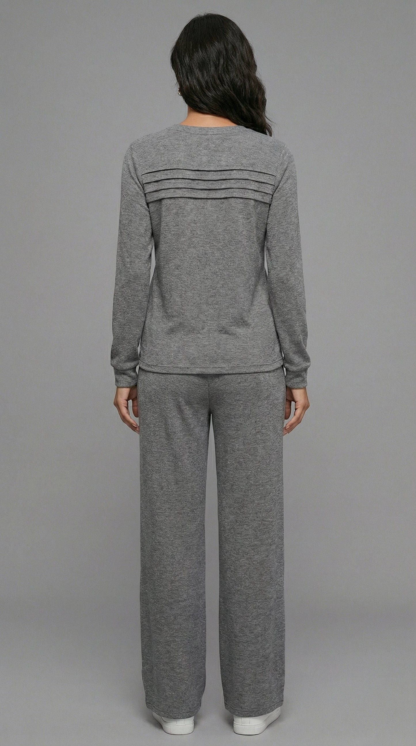 Serene Lounge Set – Soft Top & Drawstring Pants