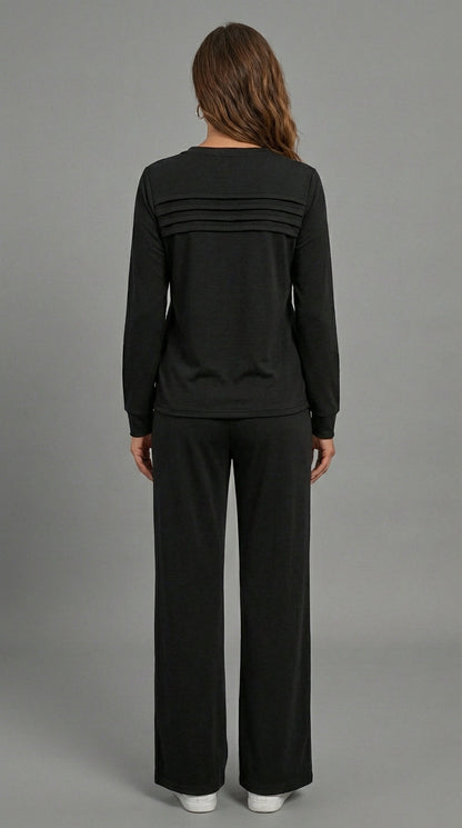 Serene Lounge Set – Soft Top & Drawstring Pants