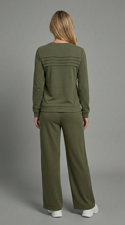 Serene Lounge Set – Soft Top & Drawstring Pants